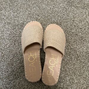 Women's Tan Slide Sandals
